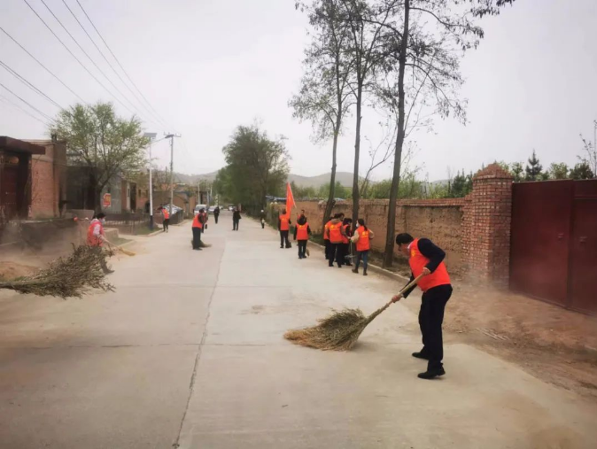 必一平台-必一(中国)官方
赴包抓共建村社开展卫生清扫志愿服务活动(图2) 必一平台-必一(中国)官方
赴包抓共建村社开展卫生清扫志愿服务活动(图2)