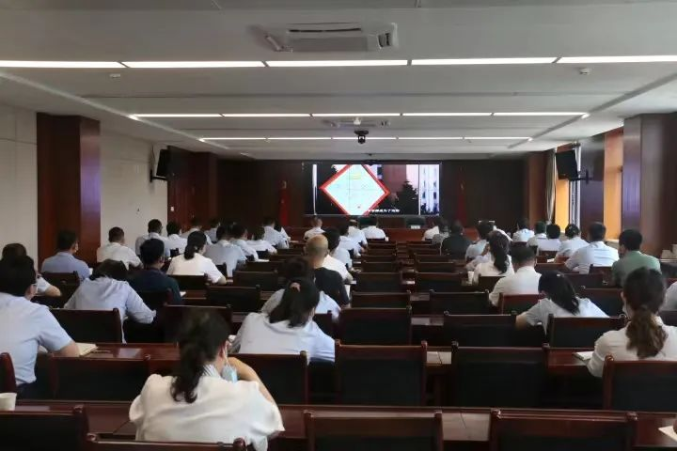 必一平台-必一(中国)官方
召开党风廉政建设工作推进会暨警示教育大会(图2)